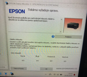 Epson, tiskárna vyžaduje opravu